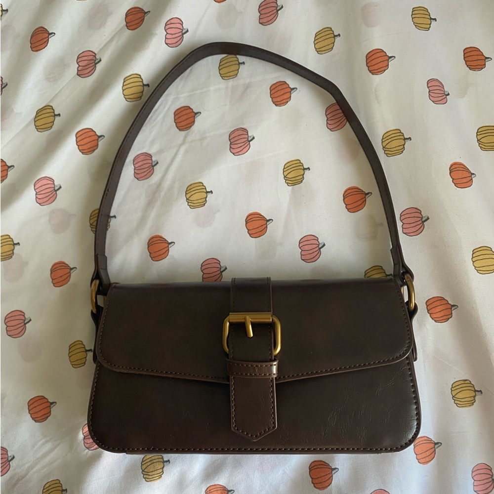 Brandy melville shoulder purse 🤎👜🍁